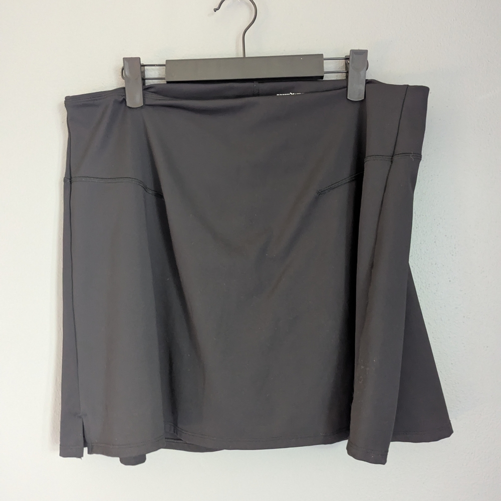 Old Navy active powersoft black skort extra high-rise go dry women's size XL